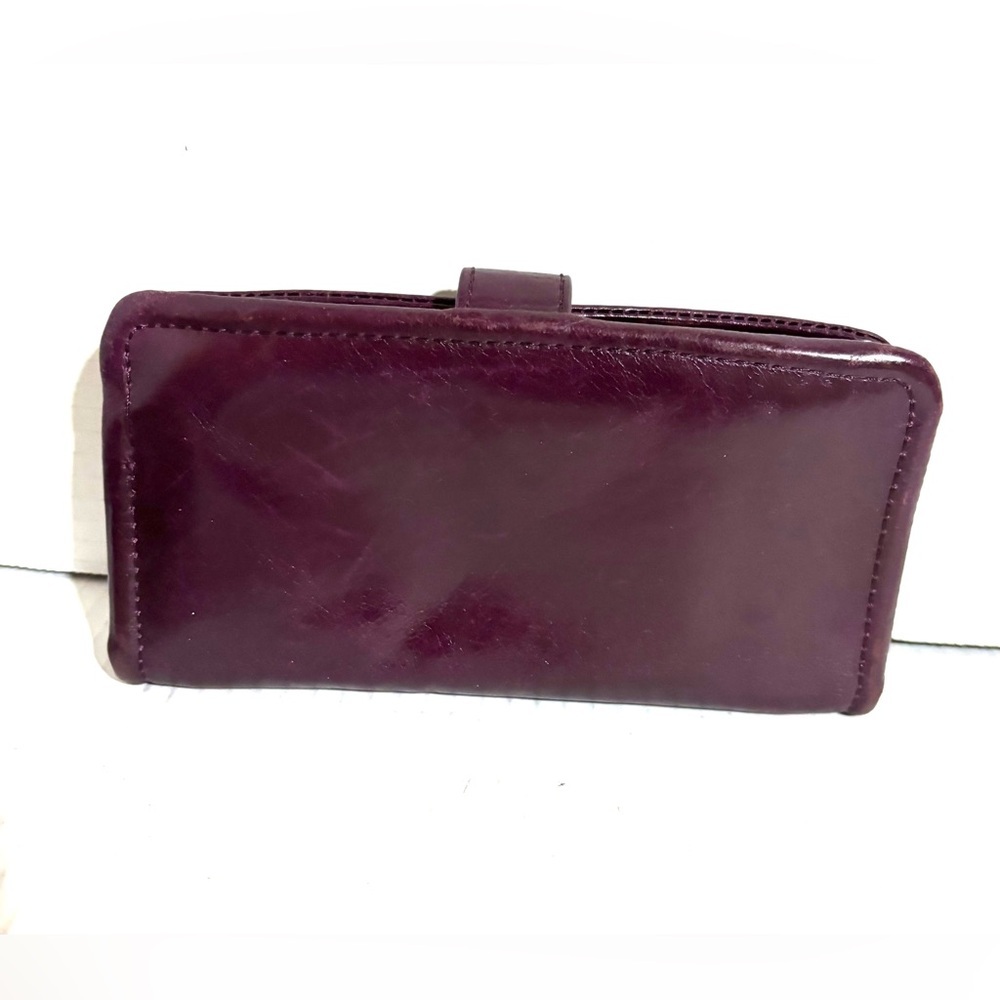 Elegant Purple Women's Wallet - Picture 2 of 6